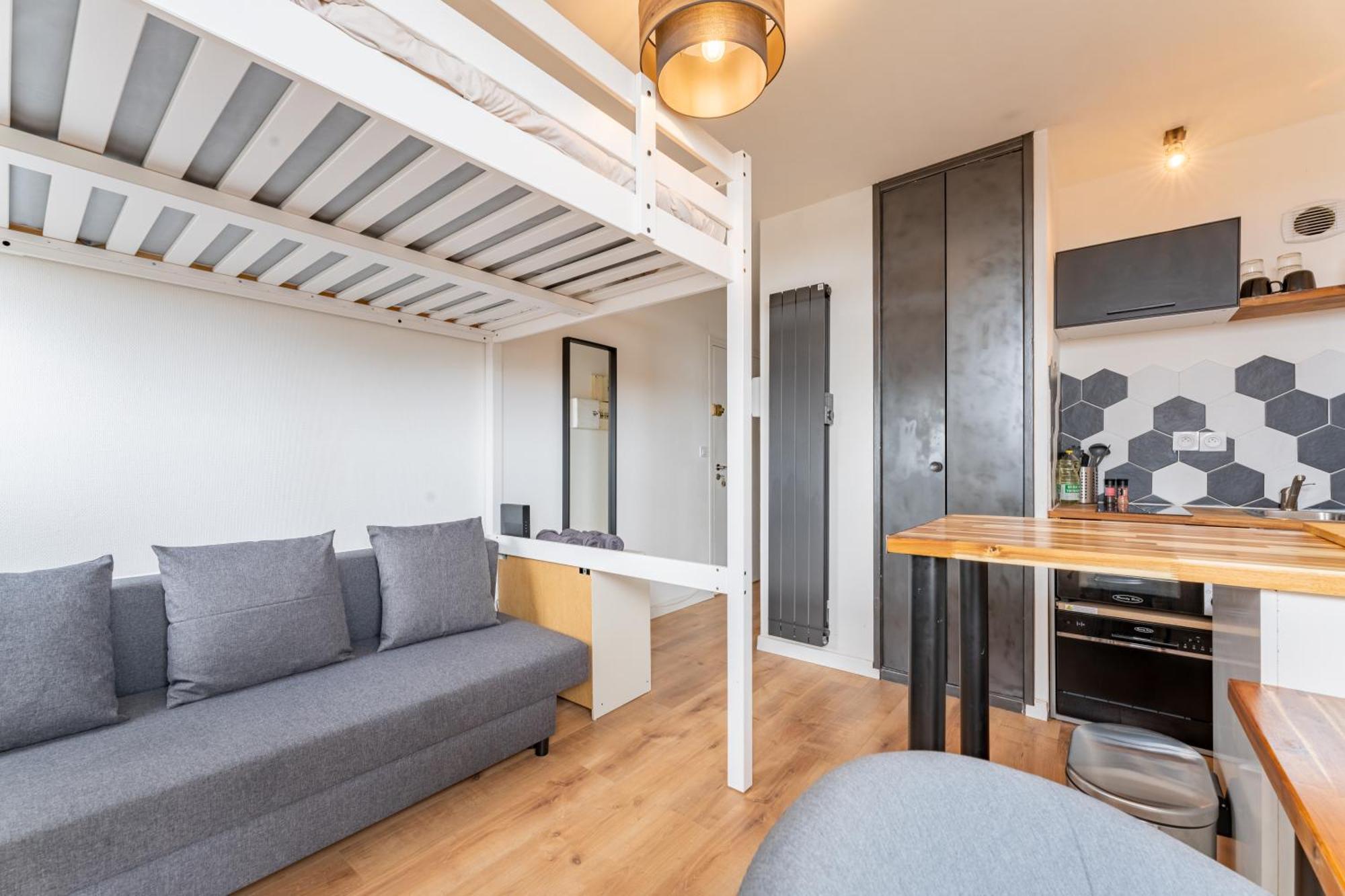 Charlemagne - Studio Confortable Avec Parking Gratuit - Quelques Pas De La Gare, Cuisine, Wifi Apartamento Arras Exterior foto